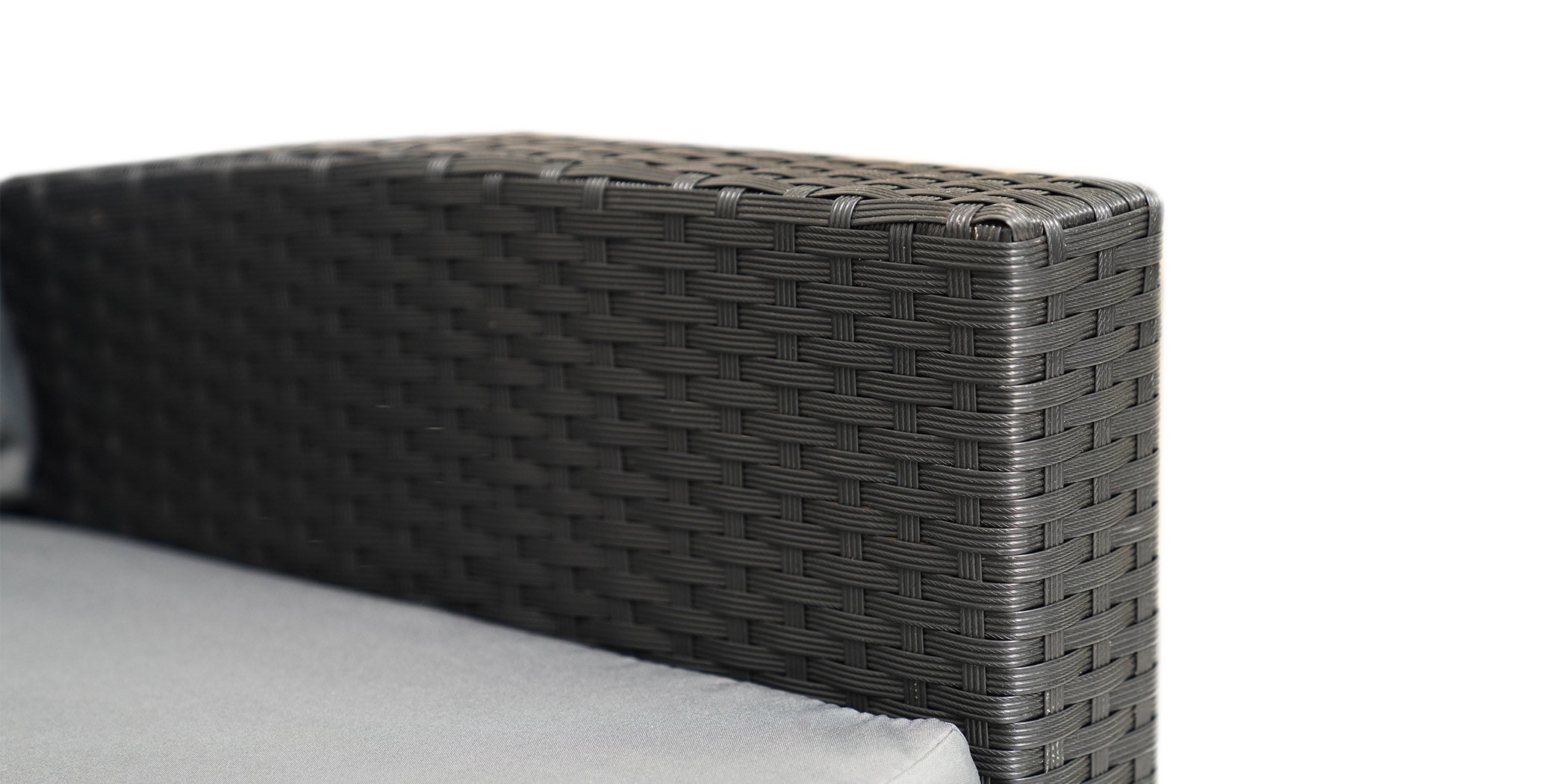 Fontana Corner With Table Black Rattan Dark