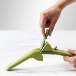 Joseph Joseph Duo 20220-JJ Green Garlic Press "O"